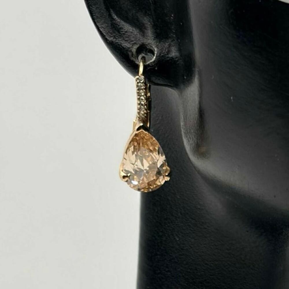 Stunning Gold Teardrop Crystal Earrings